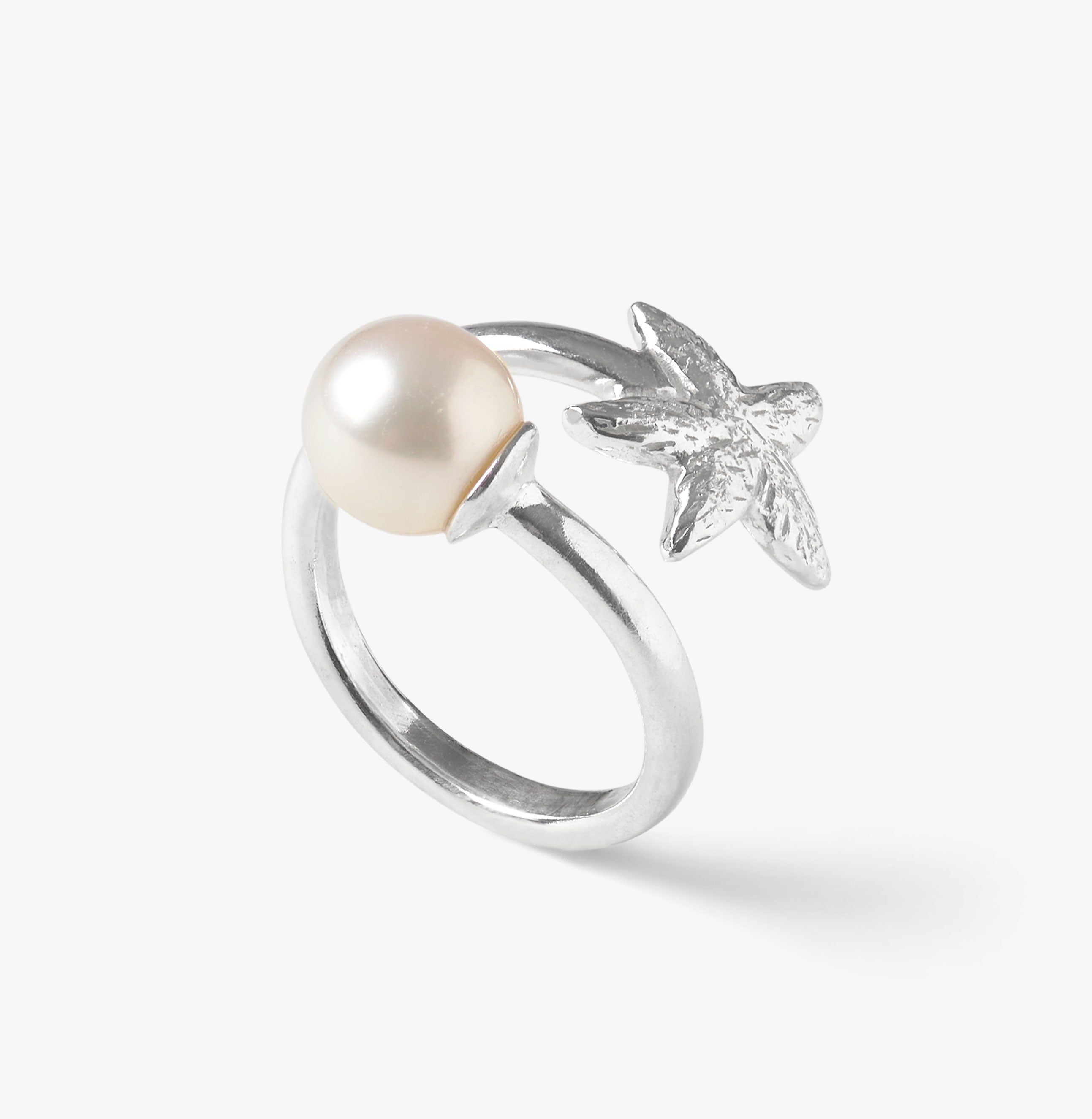 Trou d'Eau Douce Silver Starfish & White - Oceano Pearls