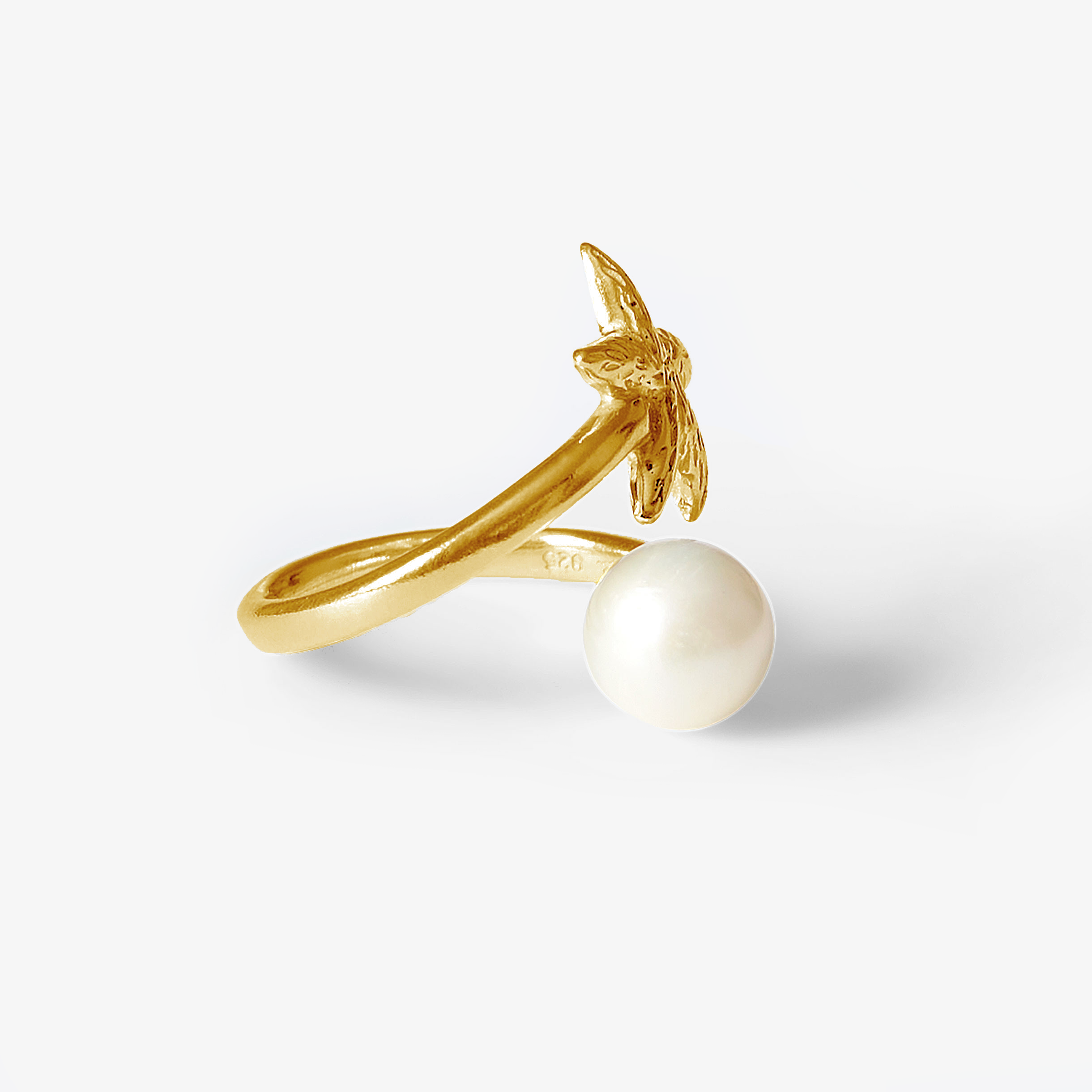 Trou d'Eau Douce Gold Starfish & White - Oceano Pearls