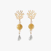 Load image into Gallery viewer, Plaine Corail Gold Aquamarine with charm
